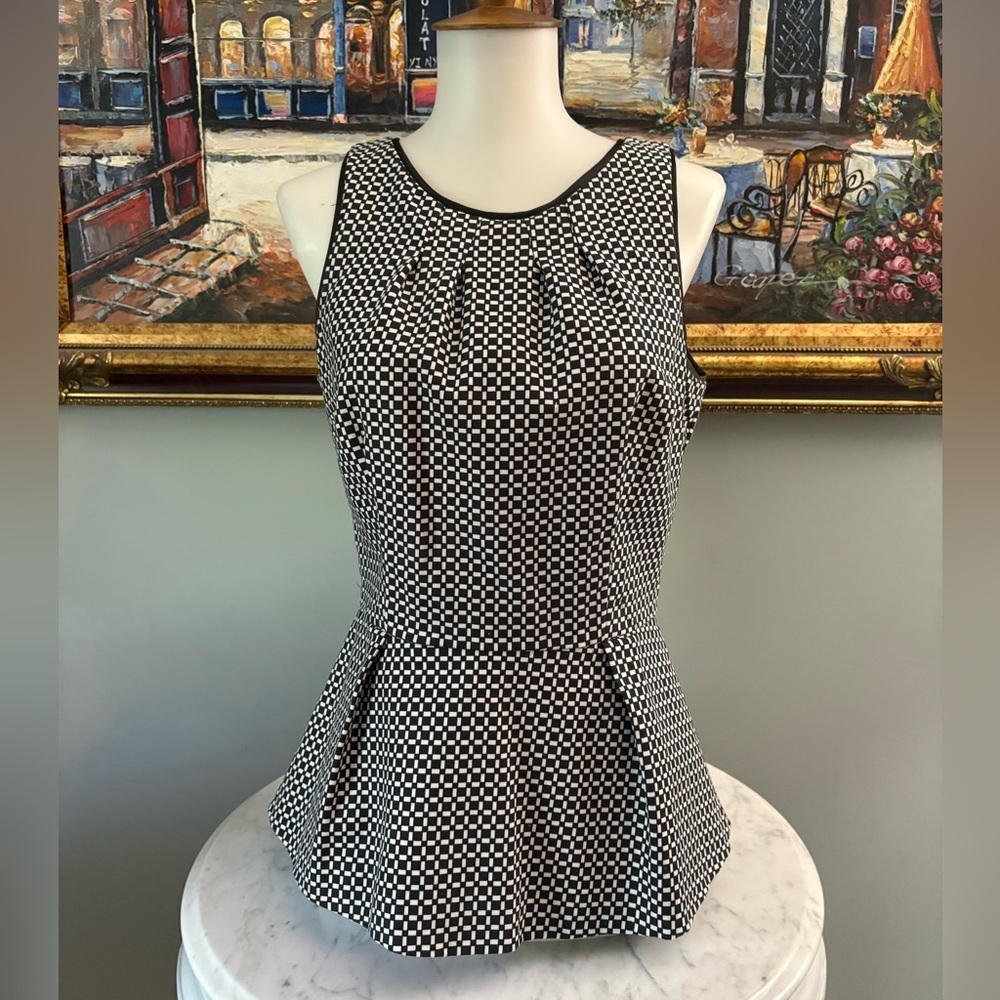 WHBM Black and White Sleeveless Peplum Top
